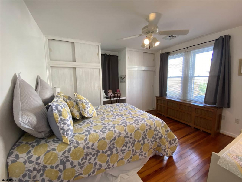 7407 Ventnor Ave, Margate, New Jersey 08402, 4 Bedrooms Bedrooms, 9 Rooms Rooms,2 BathroomsBathrooms,Residential,For Sale,Ventnor Ave,543563