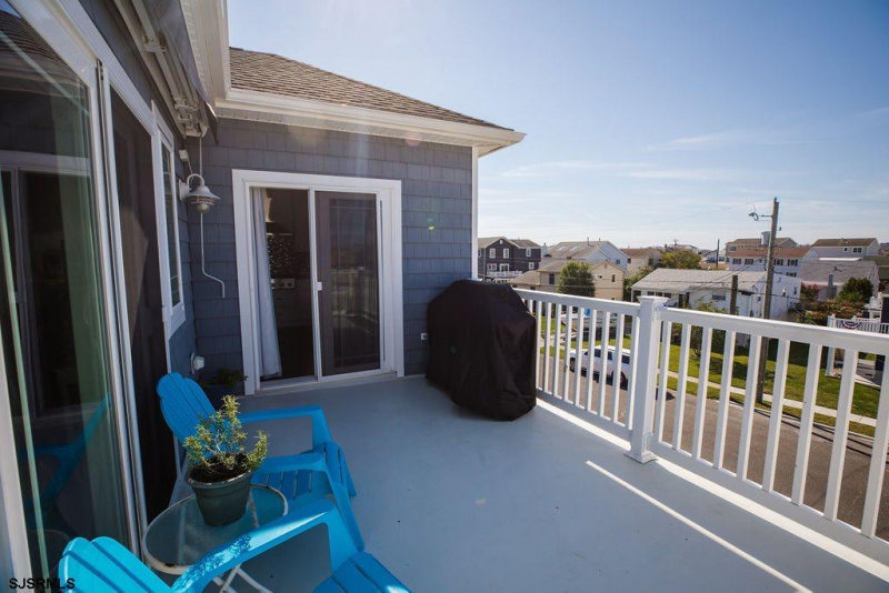 109 Hamilton, Brigantine, New Jersey 08203-1234, 6 Bedrooms Bedrooms, 11 Rooms Rooms,5 BathroomsBathrooms,Residential,For Sale,Hamilton,543601