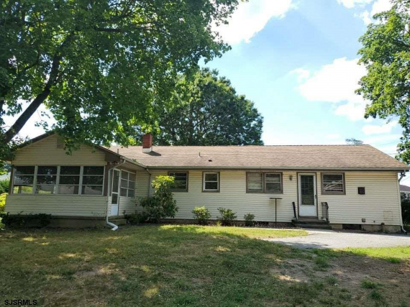 10 Westwood, Bridgeton, New Jersey 08302, 3 Bedrooms Bedrooms, 6 Rooms Rooms,1 BathroomBathrooms,Residential,For Sale,Westwood,543602