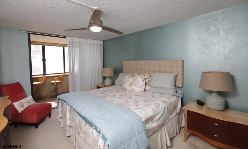 111 16th, Longport, New Jersey 08403, 2 Bedrooms Bedrooms, 6 Rooms Rooms,2 BathroomsBathrooms,Condominium,For Sale,16th,543680