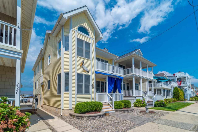 2336 Asbury Ave, Ocean City, New Jersey 08226, 3 Bedrooms Bedrooms, 6 Rooms Rooms,2 BathroomsBathrooms,Condominium,For Sale,Asbury Ave,540749