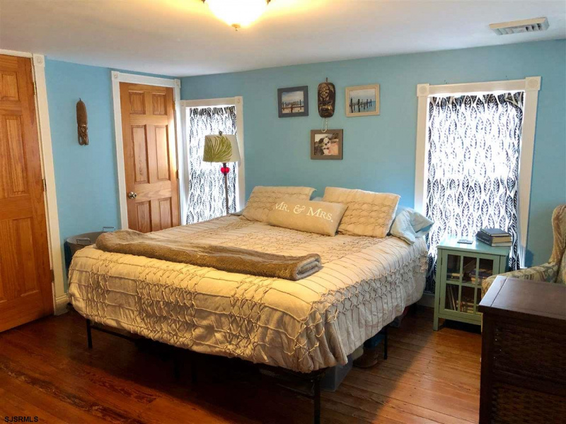 828 Route Us 9 S, Marmora, New Jersey 08223, 2 Bedrooms Bedrooms, 6 Rooms Rooms,1 BathroomBathrooms,Residential,For Sale,Route Us 9 S,543724