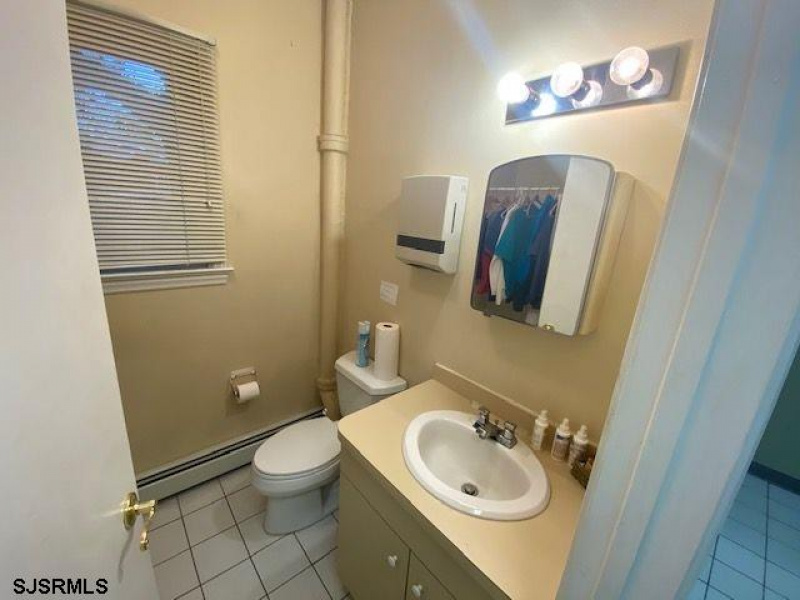 2303 Shore Road, Northfield, New Jersey 08225, ,2 BathroomsBathrooms,Commercial/industrial,For Sale,Shore Road,543792