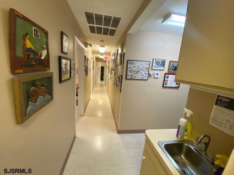 2303 Shore Road, Northfield, New Jersey 08225, ,2 BathroomsBathrooms,Commercial/industrial,For Sale,Shore Road,543792