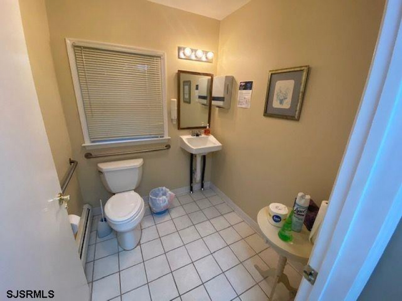 2303 Shore Road, Northfield, New Jersey 08225, ,2 BathroomsBathrooms,Commercial/industrial,For Sale,Shore Road,543792