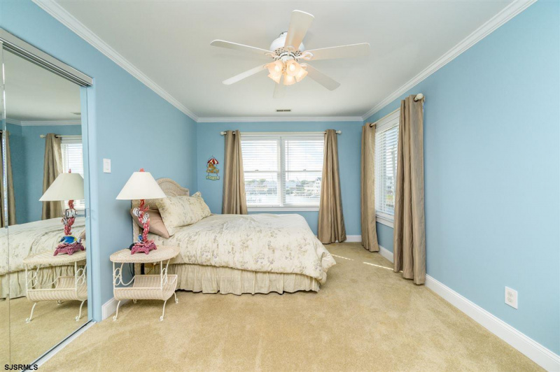 835 Massachusetts Ave, Atlantic City, New Jersey 08401, 3 Bedrooms Bedrooms, 7 Rooms Rooms,3 BathroomsBathrooms,Residential,For Sale,Massachusetts Ave,543765