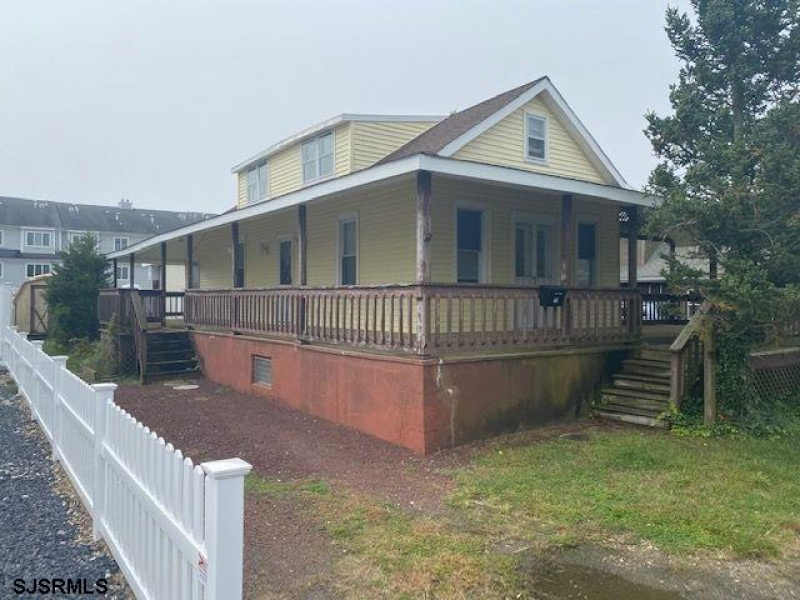 9 Kapella Avenue, Somers Point, New Jersey 08224, 1 Bedroom Bedrooms, 4 Rooms Rooms,1 BathroomBathrooms,Residential,For Sale,Kapella Avenue,543793