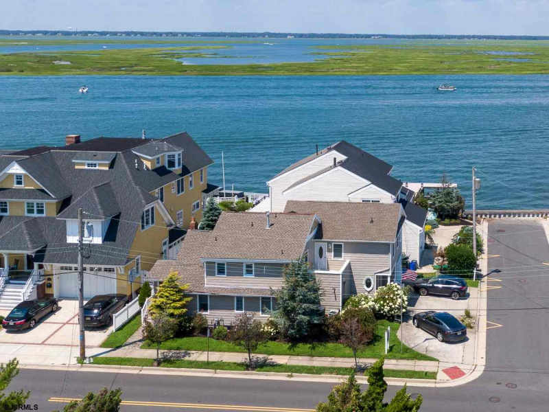 3307 Amherst, Longport, New Jersey 08403, 4 Bedrooms Bedrooms, 10 Rooms Rooms,3 BathroomsBathrooms,Residential,For Sale,Amherst,543885