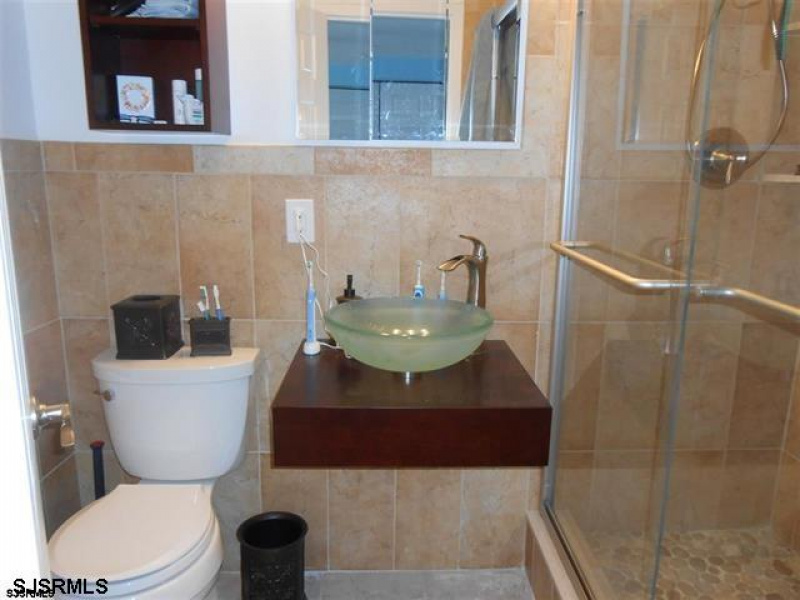 9400 Atlantic, New Jersey 08402, 3 Rooms Rooms,1 BathroomBathrooms,Rental non-commercial,For Sale,Atlantic,543936