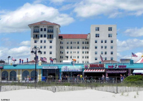 719 11th, Ocean City, New Jersey 08226-9999, 3 Bedrooms Bedrooms, 10 Rooms Rooms,3 BathroomsBathrooms,Condominium,For Sale,11th,543940