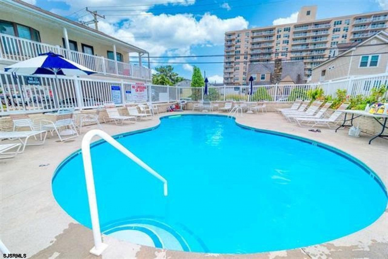 9415 Pacific, New Jersey 08402, 1 Bedroom Bedrooms, 2 Rooms Rooms,1 BathroomBathrooms,Rental non-commercial,For Sale,Pacific,543970