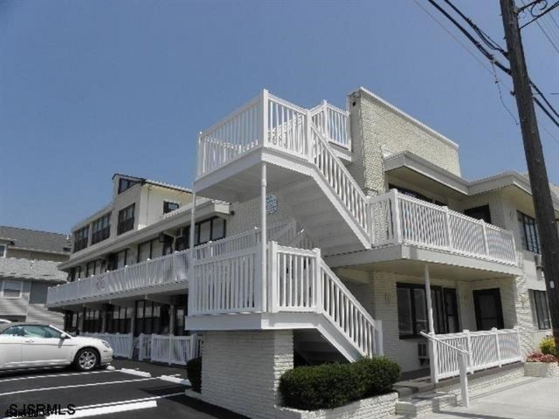 9415 Pacific, New Jersey 08402, 1 Bedroom Bedrooms, 2 Rooms Rooms,1 BathroomBathrooms,Rental non-commercial,For Sale,Pacific,543970