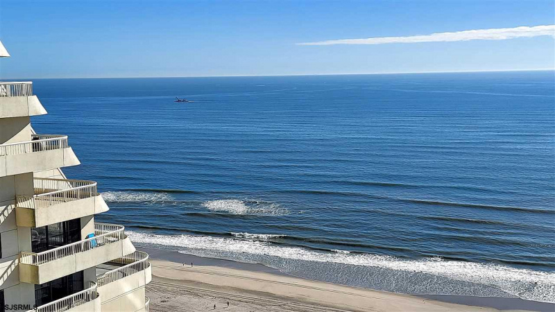 3101 Boardwalk, Atlantic City, New Jersey 08401-0000, 2 Bedrooms Bedrooms, 6 Rooms Rooms,2 BathroomsBathrooms,Condominium,For Sale,Boardwalk,543963