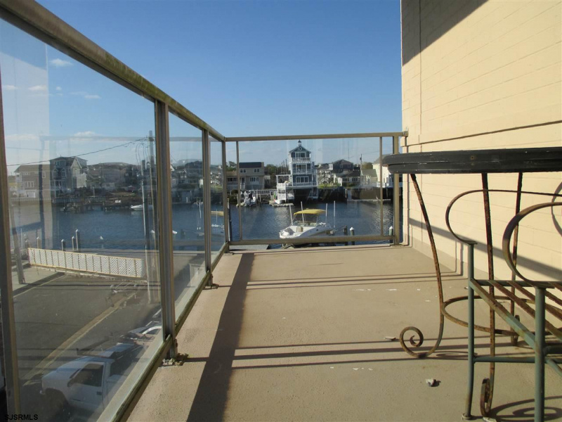 6101 Monmouth, Ventnor, New Jersey 08406, 2 Bedrooms Bedrooms, 5 Rooms Rooms,2 BathroomsBathrooms,Condominium,For Sale,Monmouth,543967