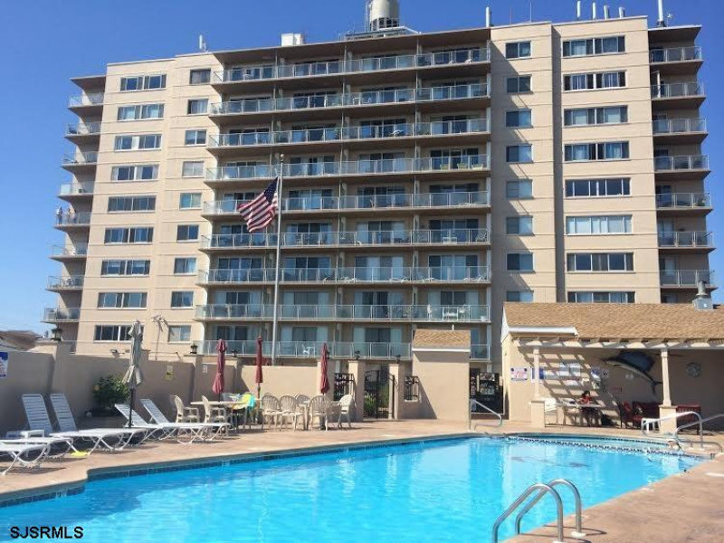 6101 Monmouth, Ventnor, New Jersey 08406, 2 Bedrooms Bedrooms, 5 Rooms Rooms,2 BathroomsBathrooms,Condominium,For Sale,Monmouth,543967