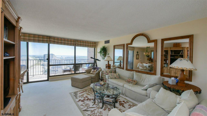 9100 Beach, Margate, New Jersey 08402-0000, 2 Bedrooms Bedrooms, 5 Rooms Rooms,2 BathroomsBathrooms,Condominium,For Sale,Beach,543994