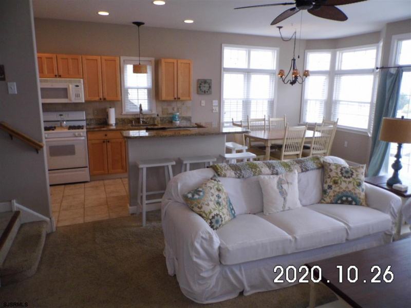 4912 West, Ocean City, New Jersey 08226-0000, 3 Bedrooms Bedrooms, 8 Rooms Rooms,2 BathroomsBathrooms,Condominium,For Sale,West,544036