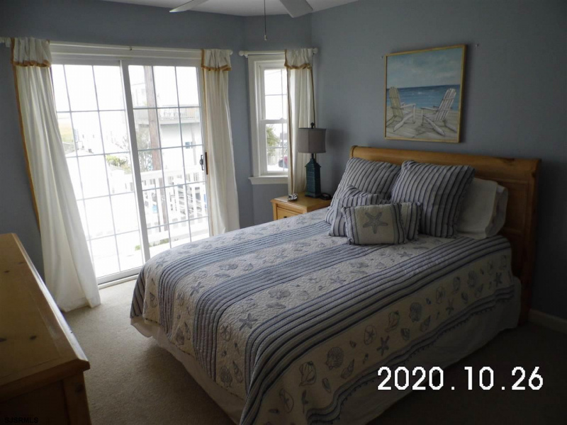 4912 West, Ocean City, New Jersey 08226-0000, 3 Bedrooms Bedrooms, 8 Rooms Rooms,2 BathroomsBathrooms,Condominium,For Sale,West,544036