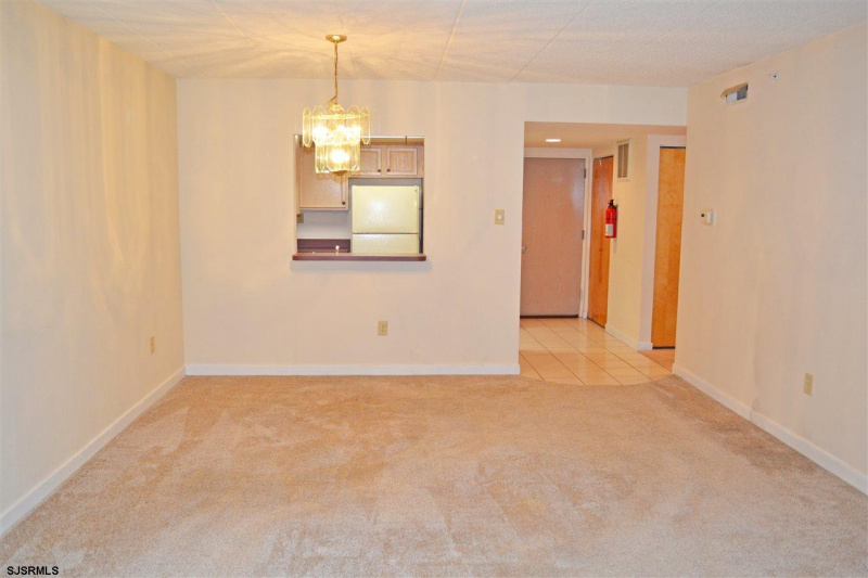 3104 Dolphin, New Jersey 08225, 1 Bedroom Bedrooms, 4 Rooms Rooms,1 BathroomBathrooms,Rental non-commercial,For Sale,Dolphin,544057