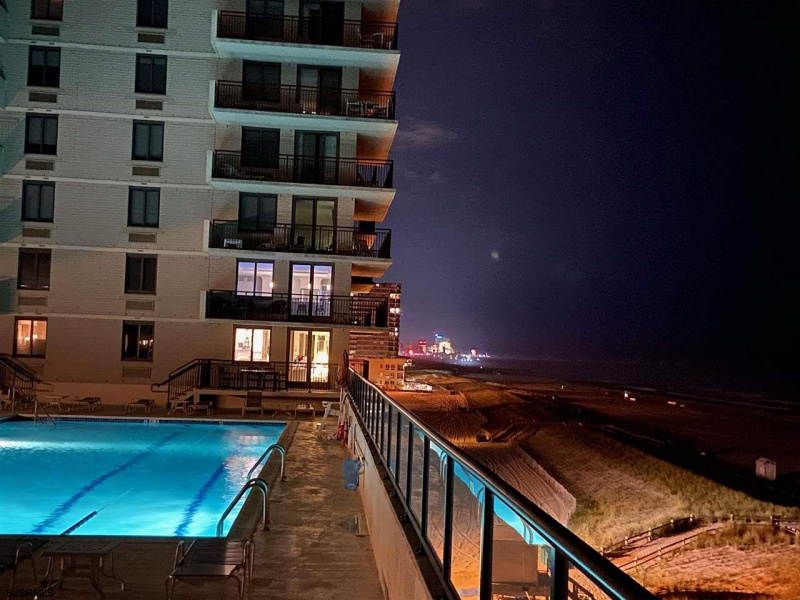 9600 Atlantic, Margate, New Jersey 08402, 3 Bedrooms Bedrooms, 7 Rooms Rooms,2 BathroomsBathrooms,Condominium,For Sale,Atlantic,544071