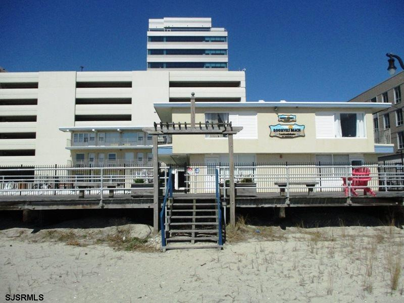 3801 Boardwalk, New Jersey 08401, 1 Bedroom Bedrooms, 3 Rooms Rooms,1 BathroomBathrooms,Rental non-commercial,For Sale,Boardwalk,544110