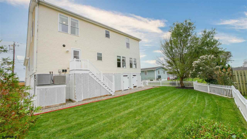 12 Obyrne, Somers Point, New Jersey 08244-2514, 4 Bedrooms Bedrooms, 11 Rooms Rooms,2 BathroomsBathrooms,Residential,For Sale,Obyrne,544089