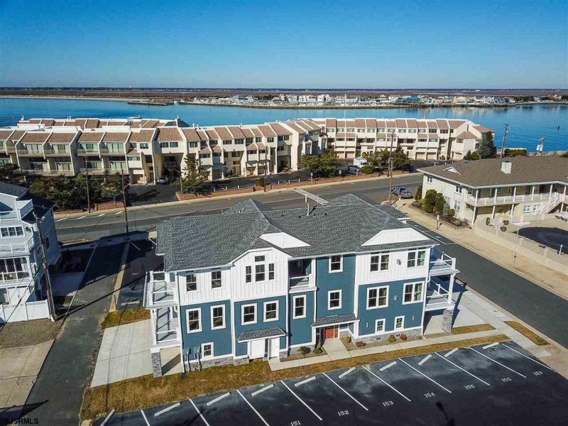 106 16th, Longport, New Jersey 08403, 4 Bedrooms Bedrooms, 14 Rooms Rooms,4 BathroomsBathrooms,Condominium,For Sale,16th,544091