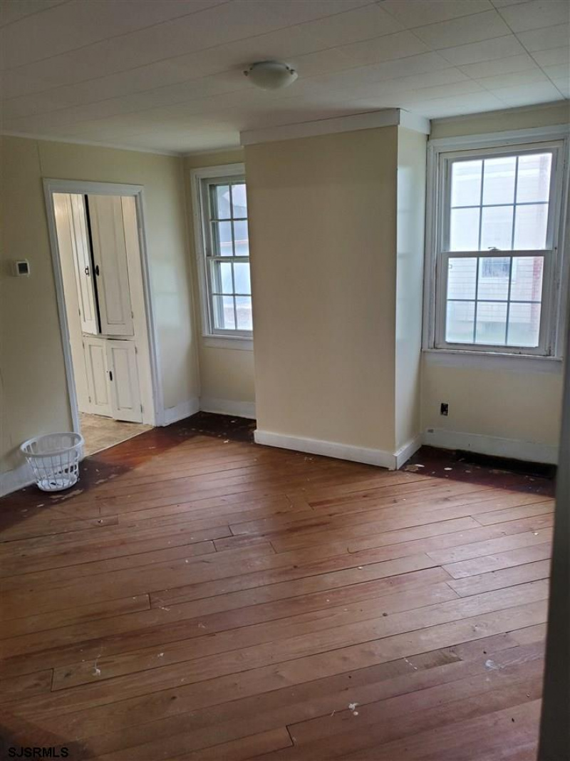 30 East, Shiloh Borough, New Jersey 08353, 2 Bedrooms Bedrooms, 6 Rooms Rooms,1 BathroomBathrooms,Residential,For Sale,East,544108