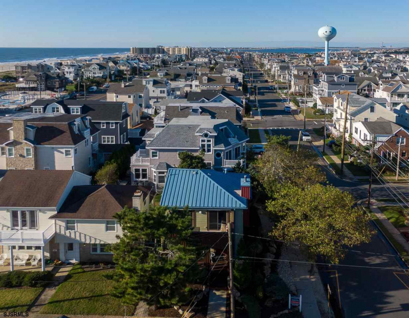 26 34th, Longport, New Jersey 08403, 5 Bedrooms Bedrooms, 12 Rooms Rooms,4 BathroomsBathrooms,Residential,For Sale,34th,544142