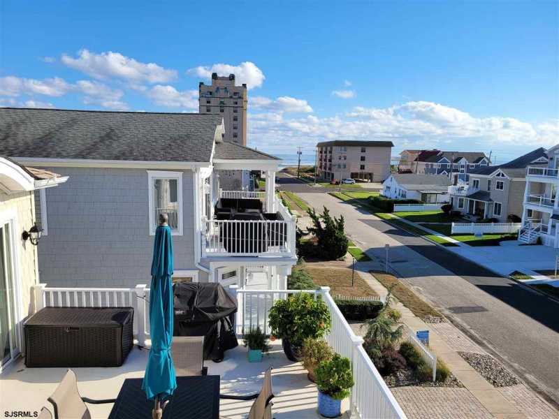 329 15th, Brigantine, New Jersey 08203, 5 Bedrooms Bedrooms, 10 Rooms Rooms,4 BathroomsBathrooms,Residential,For Sale,15th,544145