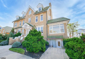 101 Cambridge Ave, Ventnor, New Jersey 08406, 10 Bedrooms Bedrooms, 25 Rooms Rooms,7 BathroomsBathrooms,Residential,For Sale,Cambridge Ave,542724