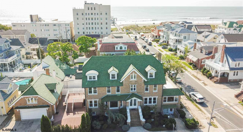 101 Cambridge Ave, Ventnor, New Jersey 08406, 10 Bedrooms Bedrooms, 25 Rooms Rooms,7 BathroomsBathrooms,Residential,For Sale,Cambridge Ave,542724