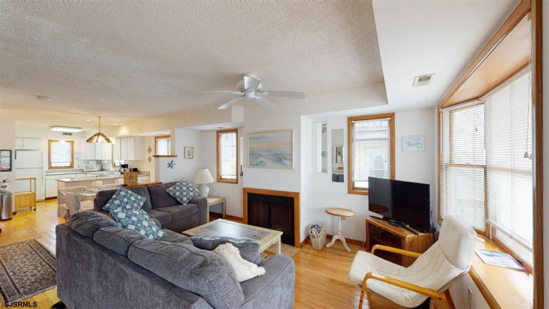 218 B 14, Brigantine, New Jersey 08203, 3 Bedrooms Bedrooms, 6 Rooms Rooms,3 BathroomsBathrooms,Condominium,For Sale,14,544163