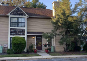 8 Cambridge Townhouse, Egg Harbor Township, New Jersey 08234, 2 Bedrooms Bedrooms, 7 Rooms Rooms,1 BathroomBathrooms,Condominium,For Sale,Cambridge Townhouse,544169