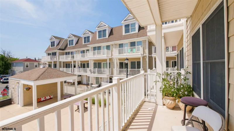 40 chelsea, Atlantic City, New Jersey 08401, 3 Bedrooms Bedrooms, 6 Rooms Rooms,2 BathroomsBathrooms,Condominium,For Sale,chelsea,544193