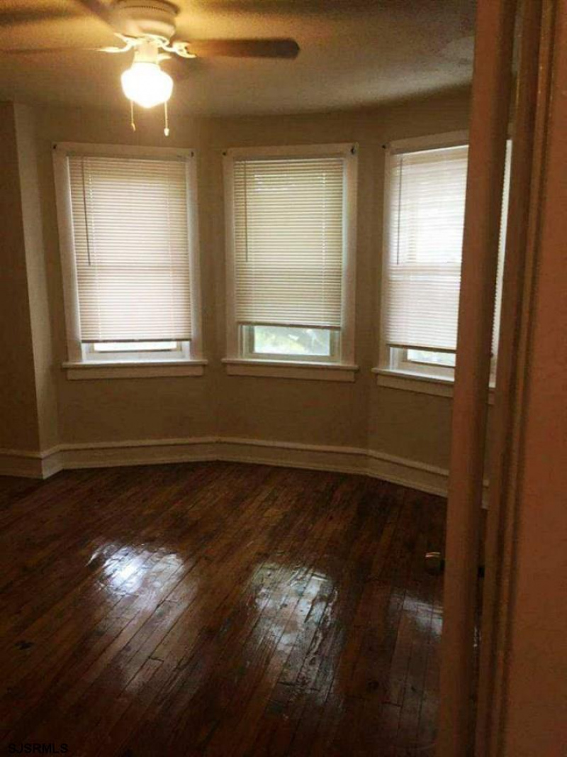 901 Keener, New Jersey 08401, 3 Bedrooms Bedrooms, 6 Rooms Rooms,1 BathroomBathrooms,Rental non-commercial,For Sale,Keener,544216