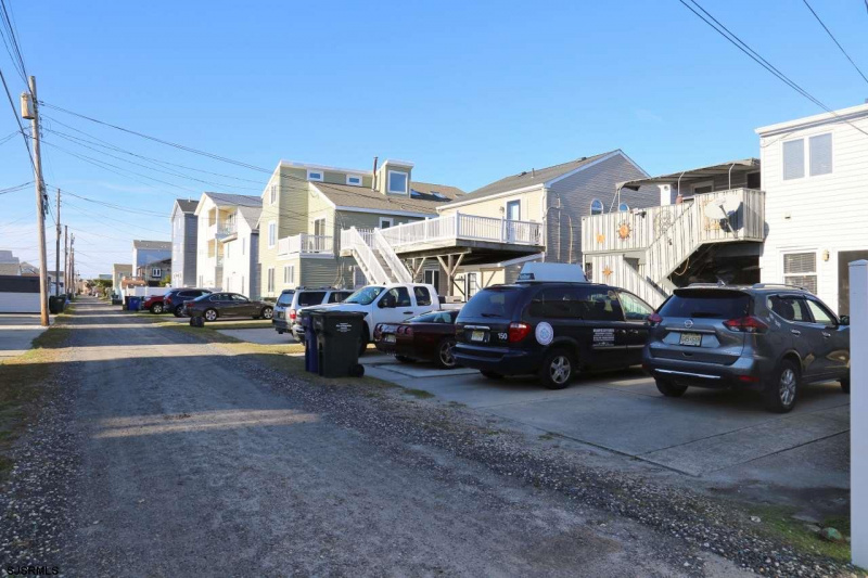 352 34th St., Brigantine, New Jersey 08203, ,Multi-family,For Sale,34th St.,544293