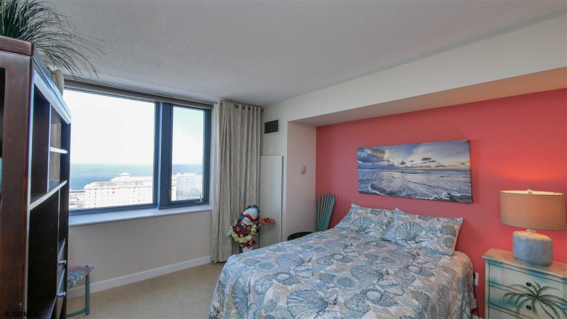 526 Pacific, Atlantic City, New Jersey 08401, 2 Bedrooms Bedrooms, 7 Rooms Rooms,2 BathroomsBathrooms,Condominium,For Sale,Pacific,538132