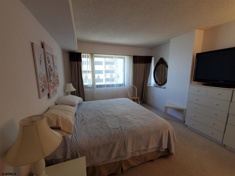 3101 Boardwalk, Atlantic City, New Jersey 08401, 1 Bedroom Bedrooms, 5 Rooms Rooms,1 BathroomBathrooms,Condominium,For Sale,Boardwalk,544274