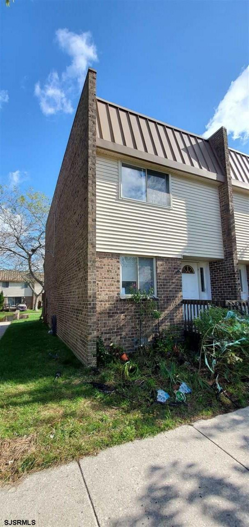 805 Surrey, Ventnor, New Jersey 08406, 2 Bedrooms Bedrooms, 9 Rooms Rooms,1 BathroomBathrooms,Condominium,For Sale,Surrey,544298