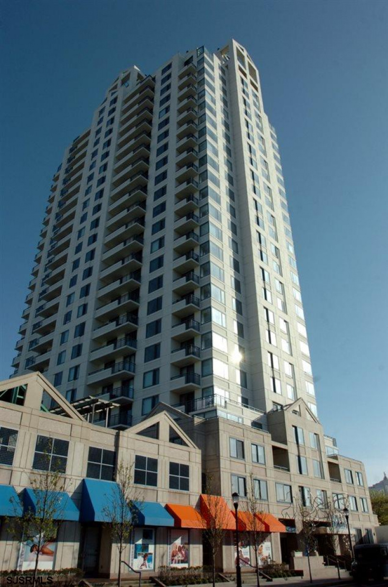 526 Pacific, Atlantic City, New Jersey 08401, 2 Bedrooms Bedrooms, 6 Rooms Rooms,2 BathroomsBathrooms,Condominium,For Sale,Pacific,544348