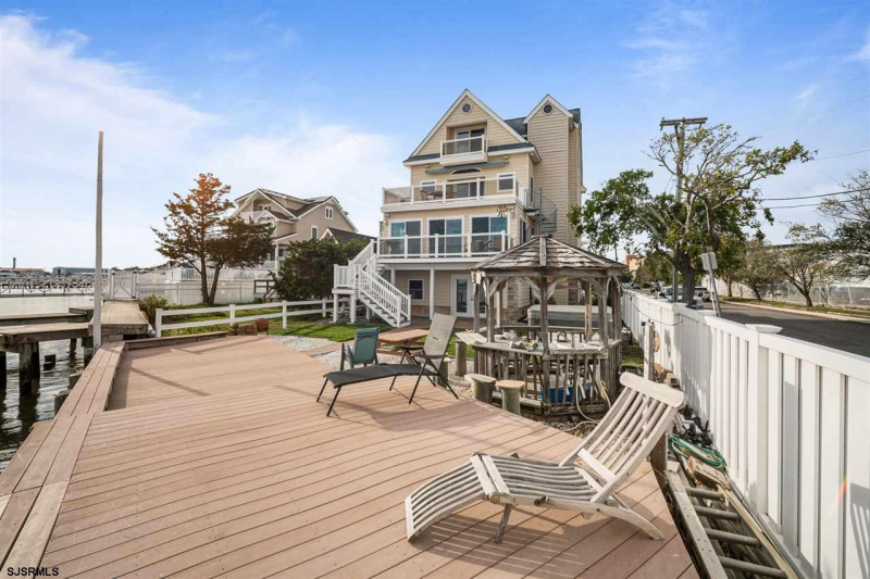 138 Decatur, Somers Point, New Jersey 08244, 4 Bedrooms Bedrooms, 11 Rooms Rooms,3 BathroomsBathrooms,Residential,For Sale,Decatur,544299